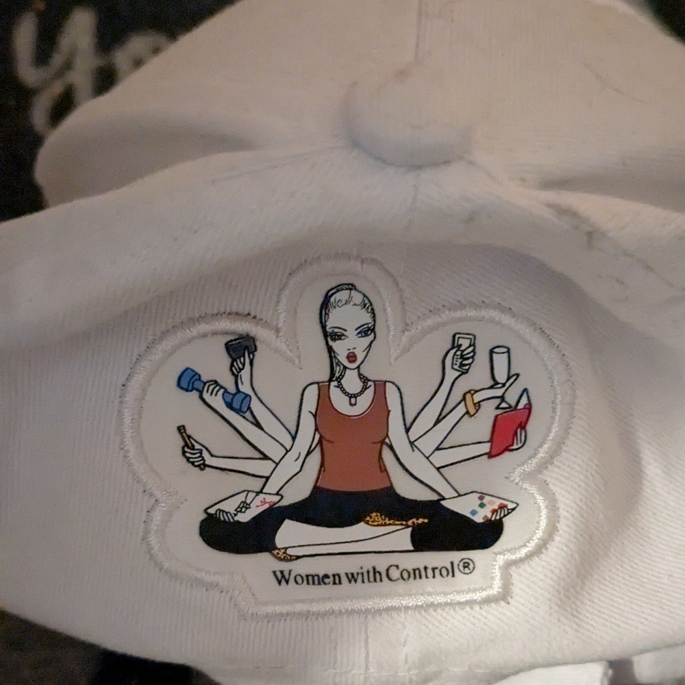 Attitude By Renee Hat NWOT